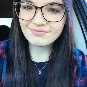 Meet your Posher, Kaitlyn